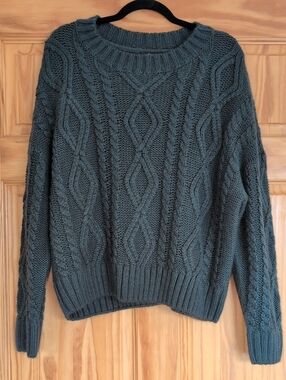 Eclipse Cable Knit Crewneck Sweater
